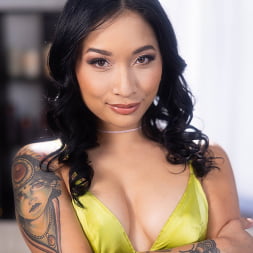The Best Facial Ending For Avery Black