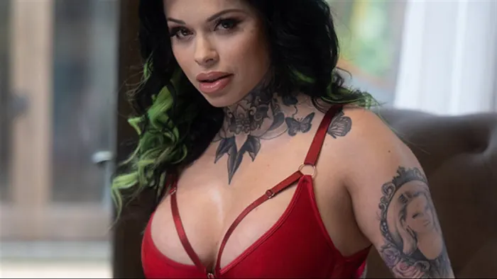 Xwife Karen in Xwife Karen Tattooed, Busty, And Craves ...